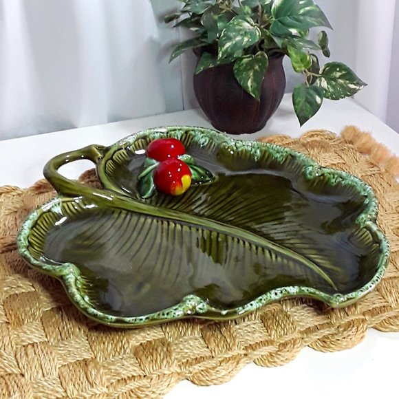 Large Mid Century MAURICE of CALIFORNIA Leaf Platter w/Fruit - Picture 1 of 6